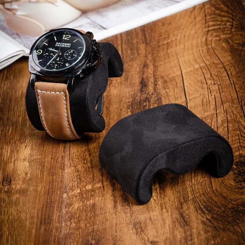 Jewelry Stand Watches - Bantal Jam Tangan Flanel Lembut Elegan,