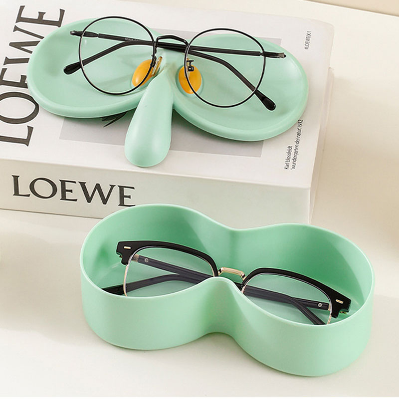Kotak Penyimpanan Kacamata Luc - Jewelry Eyewear Watches & Accessories ulasan dan harga